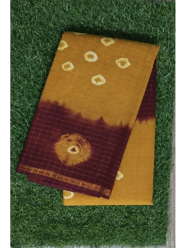 A traditional blend of rustic mustard and deep maroon with authentic tie-dye accents -SCS00131